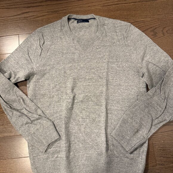 Lot of 4 Gap/Old Navy Crew Neck Sweaters - Picture 4 of 5